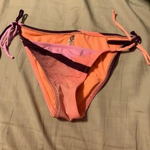 Fox brand bathing suit bottoms size Small